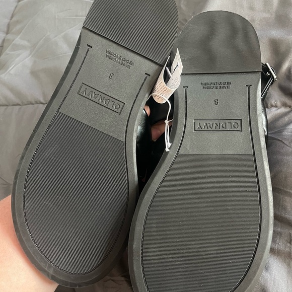 NWT Women’s Black Puffy‎ Cross-Strap Flatform Sandals size 8 - Picture 6 of 7